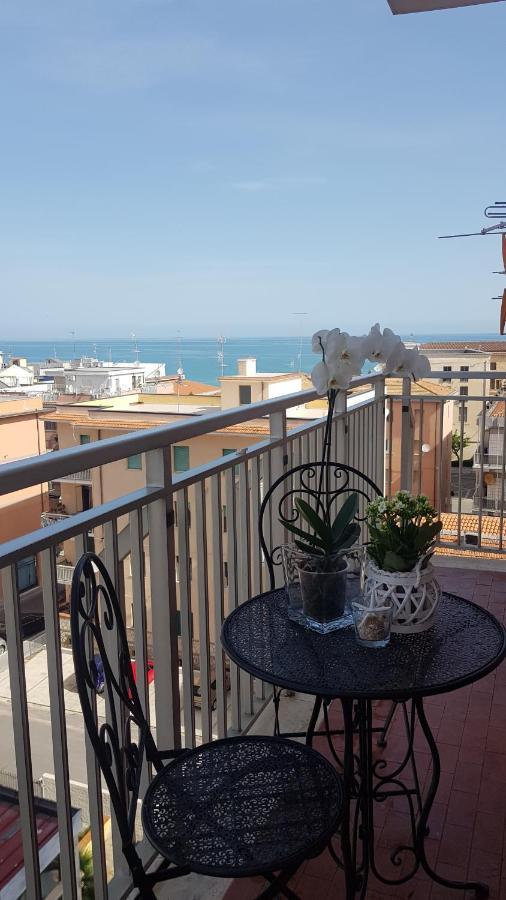 Dimora Brezza Di Mare Appartement Termoli Buitenkant foto